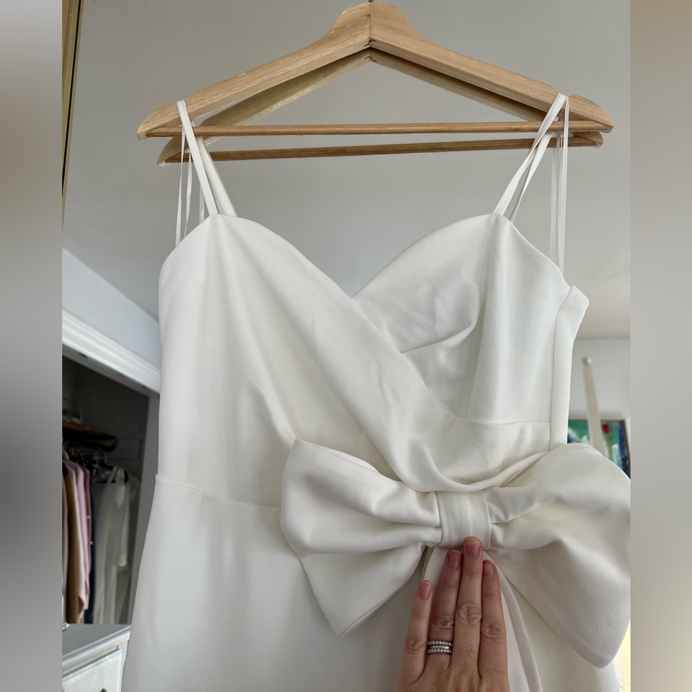 White Maxi Bridal Shower Dress with Bow from Red Dress size M new with tags - Picture 8 of 16